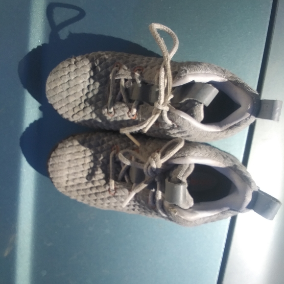 Kids nike shoes - Picture 4 of 8